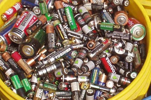 32650电池回收_电池废品回收公司_废旧蓄电池回收报价